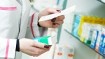 Аптекам могут запретить предлагать только один препарат 