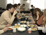 Прокуратура потребовала  обеспечить студентов Кизеловского техникума бесплатным питанием
