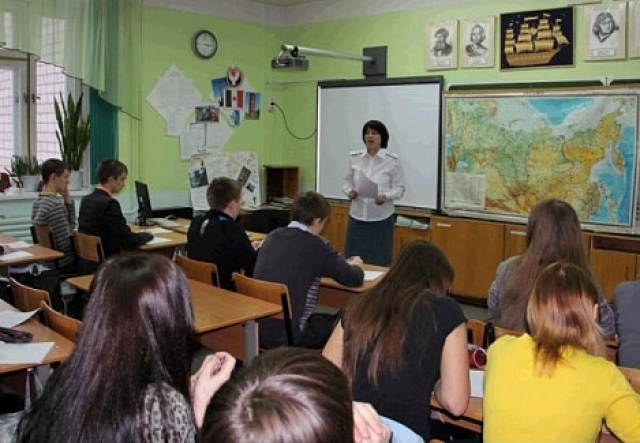 В березниковских школах проходят уроки налоговой грамотности