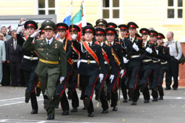 Минобороны РФ выделит 3 млрд  на создание суворовского училища в Перми