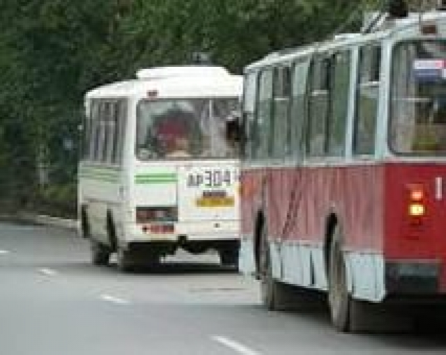 В Березниках водитель восьмого маршрута придавил дверями пассажирку
