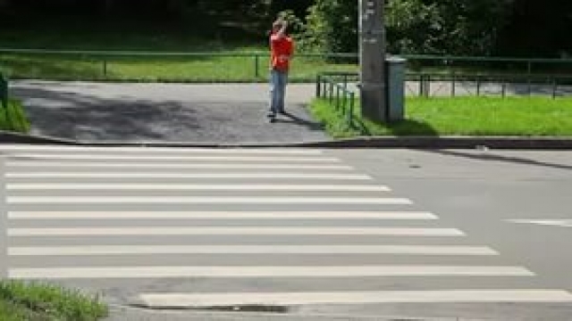 В Березниках на пешеходном переходе водитель «пятнадцатой» сбил двух школьников