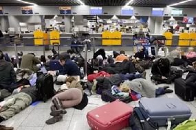 Авиакомпании должны нести ответственность перед туристами