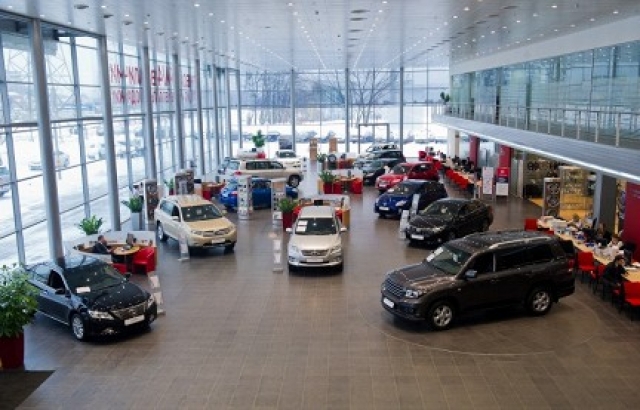 Автомобили с начала года в России подорожали на 16%