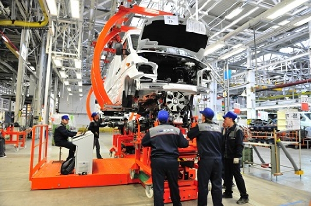 Авторынок в России продолжает расти
