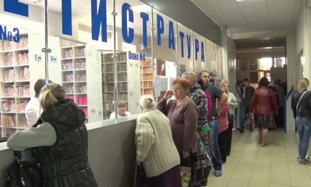 Жители Соликамска не могли записаться на прием к врачам