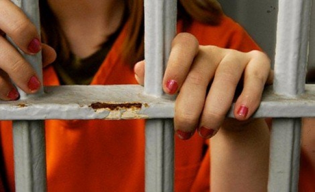 Жительница Березников, находясь под следствием за сбыт наркотиков, продолжала заниматься «делом»