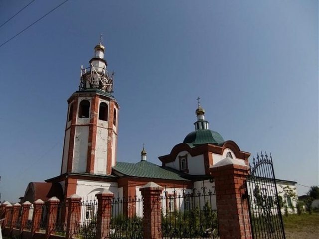 В Березниках в целях безопасности закрыли дорогу к храму