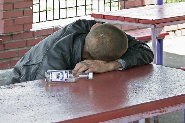В Березниках уровень алкогольных отравлений в 1,5 раза превышает краевые показатели