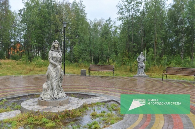 В Яйве благоустраивают центральный парк