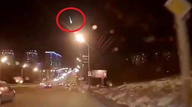Жители Прикамья наблюдали падение метеорита