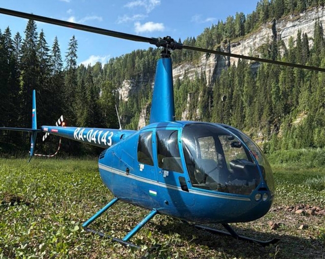 Полетать на вертолете и увидеть Усьвинские столбы