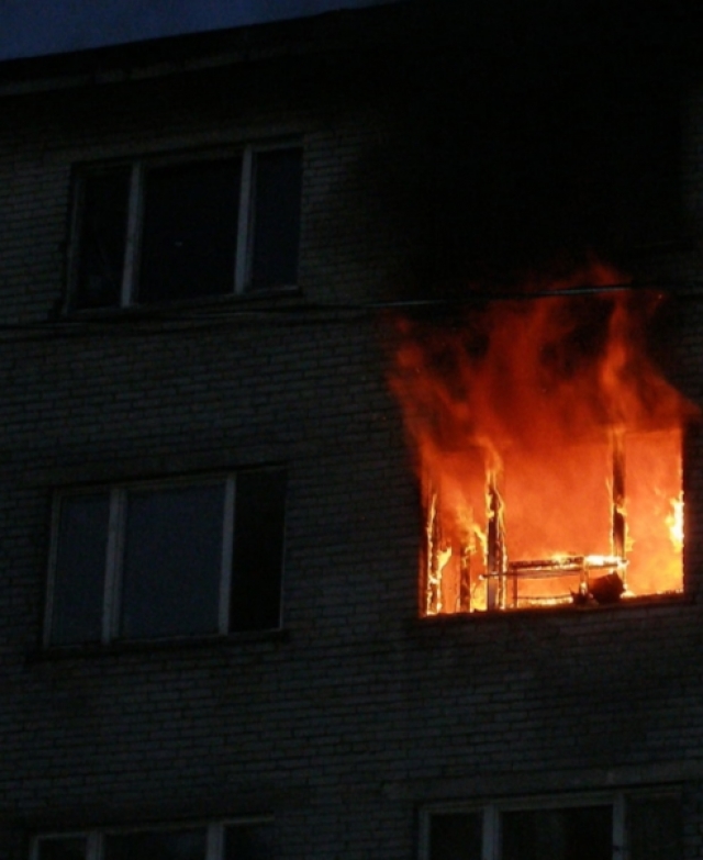 Огнеборцами спасены шестеро взрослых и один ребёнок