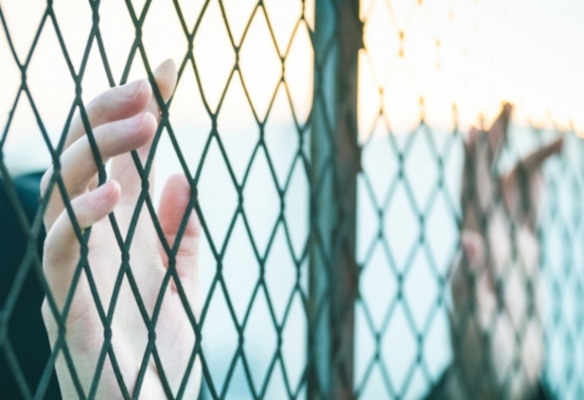 Женщина задолжала детям более 250 тысяч рублей